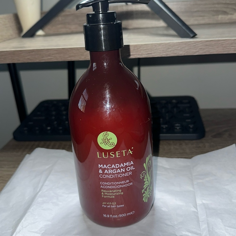 Luseta conditioner Macadamia & Argan oil